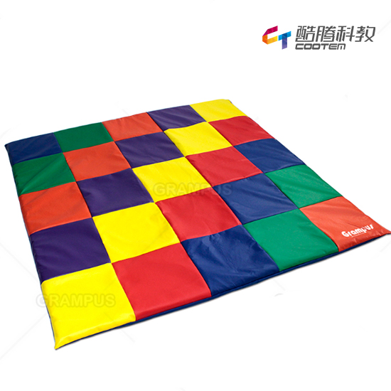 彩虹游戏方垫